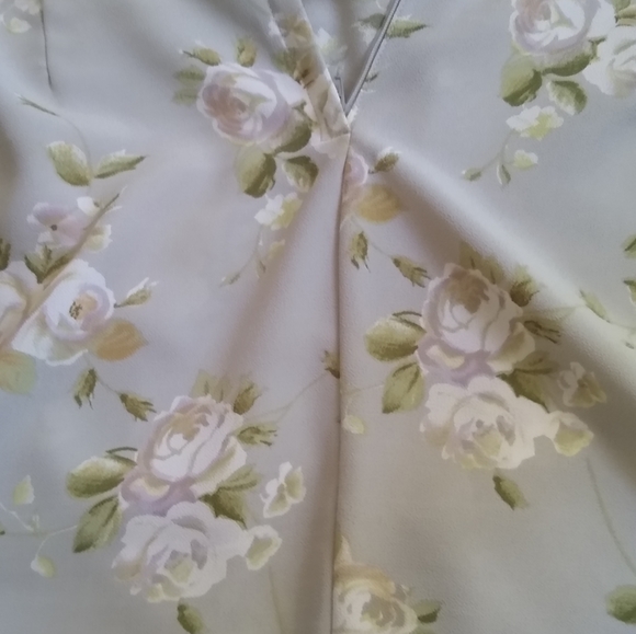 Floral Skirt - Picture 2 of 5